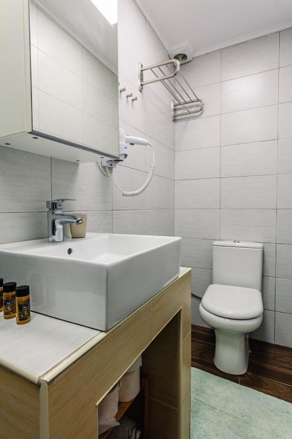 Citysea Fusion, Elegant Gem Minutes From The Beach Kalamata Exterior photo